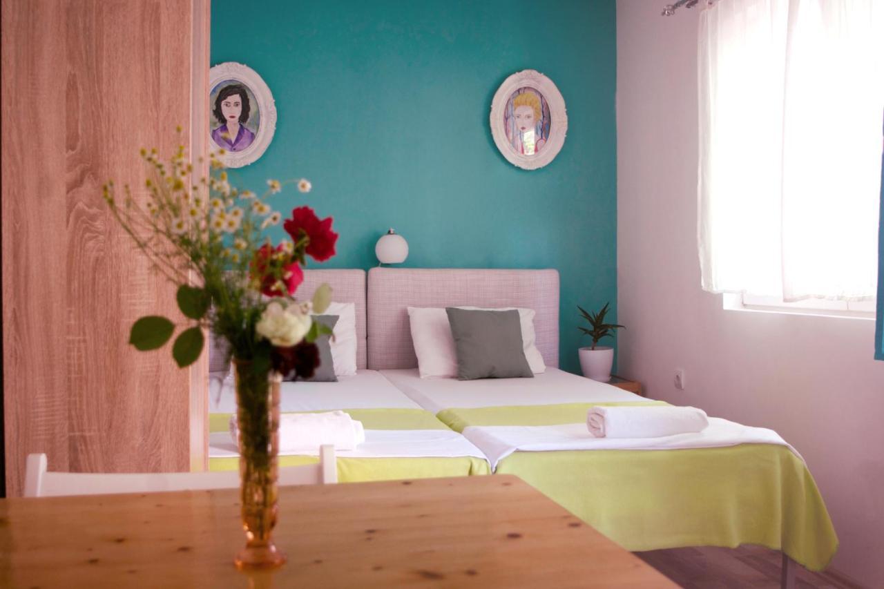 Universe Rooms & Apartments Скоп'є Екстер'єр фото