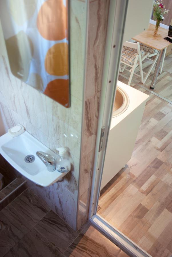 Universe Rooms & Apartments Скоп'є Екстер'єр фото